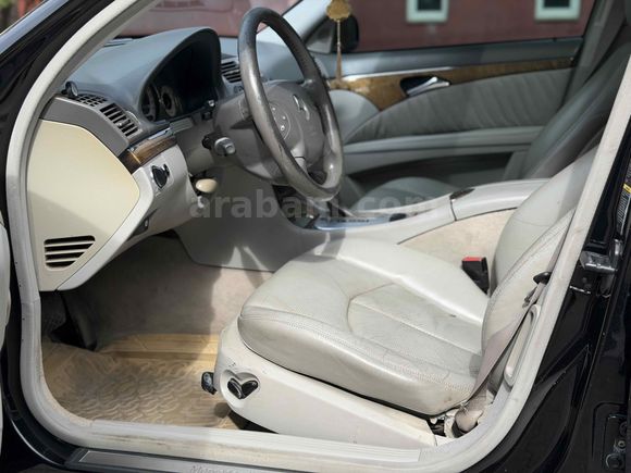 FEVZİ SÜLDÜR'DEN 2004 MODEL MERCEDES-BENZ E 200 KOMP. AVANTGARDE // DEĞİŞENSİZ