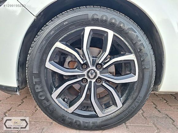 CLİO4 1.5DCİ TOUCH OTOMATİK VİTES 175.000 KMDE TERTEMİZ