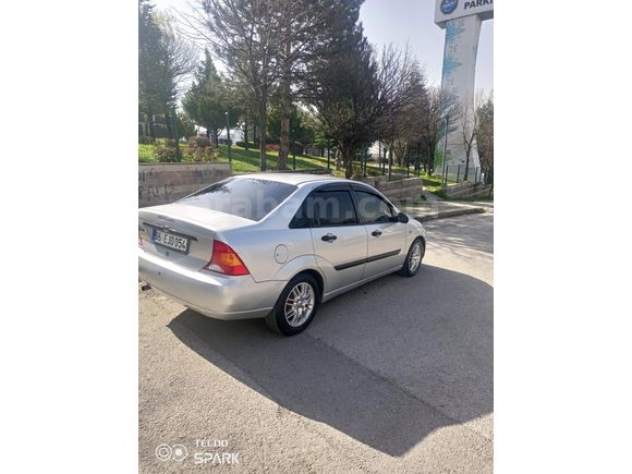 Sahibinden Ford Focus 1.6 Ambiente 2001 Model