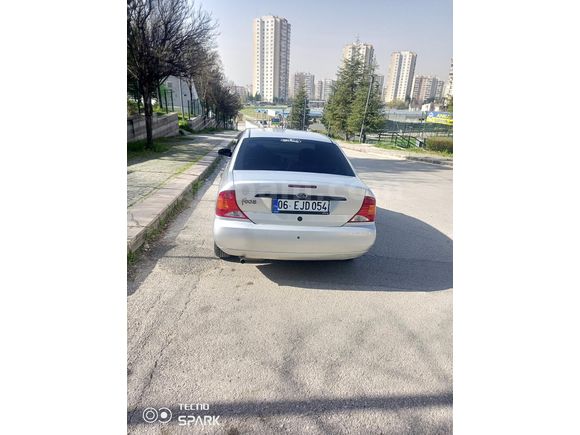 Sahibinden Ford Focus 1.6 Ambiente 2001 Model