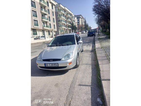Sahibinden Ford Focus 1.6 Ambiente 2001 Model