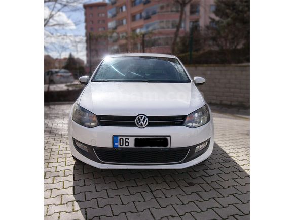 İLK SAHİBİNDE DEĞİŞENSİZ SORUNSUZ ÇOK TEMİZ VOLKSWAGEN POLO 1.4 CHROME EDITION 