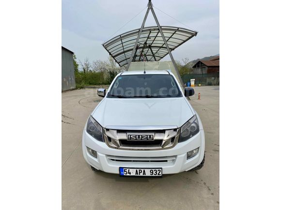 Sahibinden Isuzu D-Max 2.5 4x4 V-Cross 2016 Model 