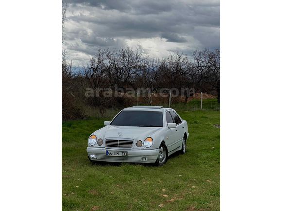 Sahibinden Mercedes - Benz E 200 Kompressor Avantgarde 1999 Model 