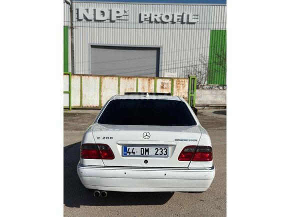 Sahibinden Mercedes - Benz E 200 Kompressor Avantgarde 1999 Model 