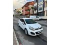 1.4CRDİ 95 Km de hatasız boyasız dosta gider 