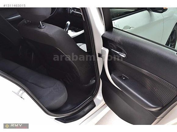 2015BMW 116d JOY PLUS IŞIK PAKET/PARK SENSÖRÜ/GERİ GÖRÜŞ/SUNROOF
