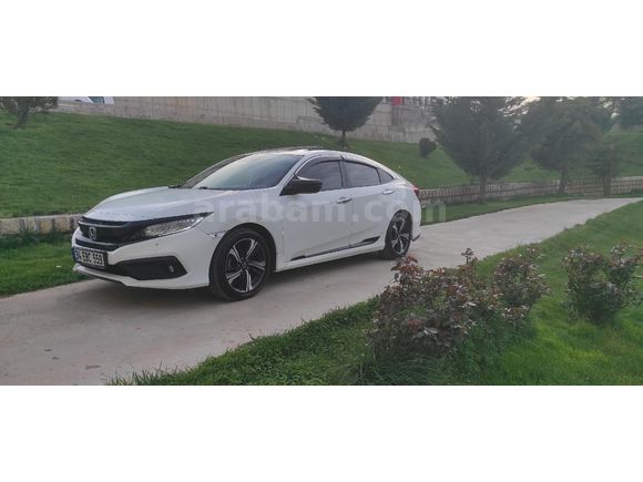 Memurdan Bakımlı 2021 Civic 1.6 Eco Executive 97500 Km