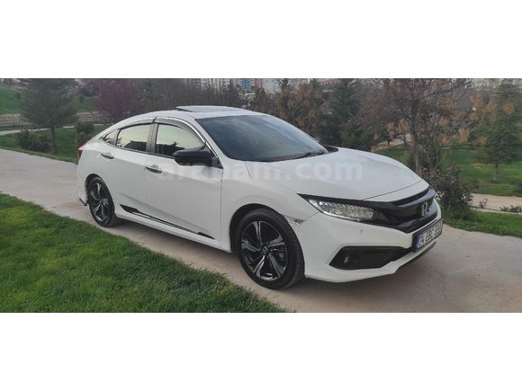Memurdan Bakımlı 2021 Civic 1.6 Eco Executive 97500 Km