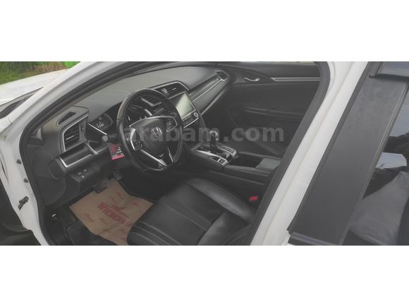 Memurdan Bakımlı 2021 Civic 1.6 Eco Executive 97500 Km