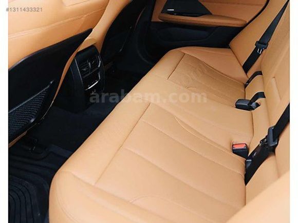 BMW İ4 eDrive 40 M Sport