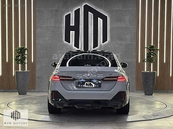 HZR MOTORS 2025 İ5 M SPORT HEADUP BOWERS&WİLKİNS 20'JANT TRUFF