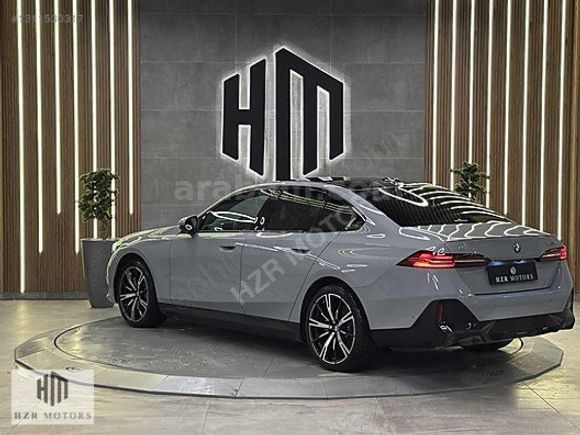 HZR MOTORS 2025 İ5 M SPORT HEADUP BOWERS&WİLKİNS 20'JANT TRUFF