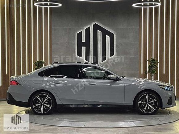 HZR MOTORS 2025 İ5 M SPORT HEADUP BOWERS&WİLKİNS 20'JANT TRUFF