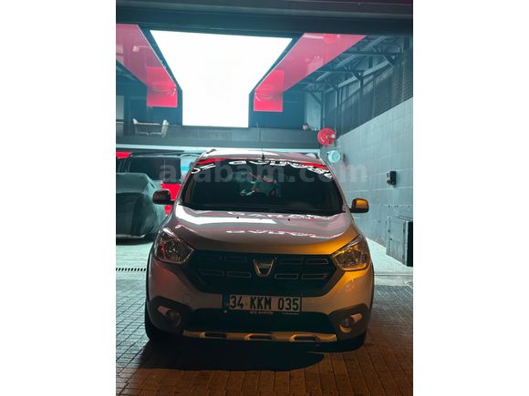 Sahibinden Dacia Lodgy 1.5 dCi Stepway 2017 Model  238.000 km Gri (metalik)