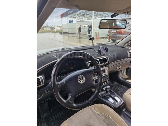 Sahibinden Volkswagen Passat 1.8 Basic 1999 Model