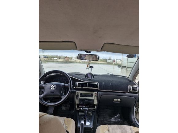 Sahibinden Volkswagen Passat 1.8 Basic 1999 Model