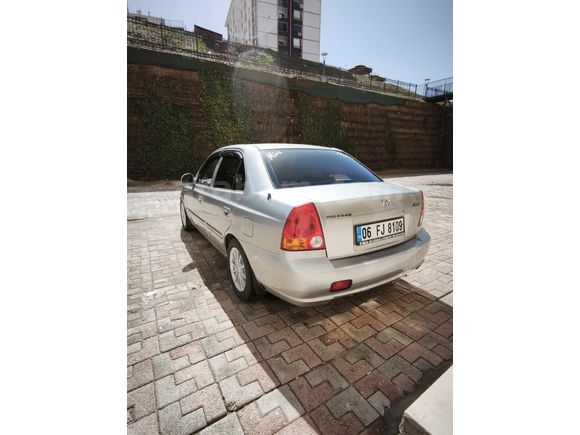 Sahibinden Hyundai Accent 1.6 Admire 2005 Model Sivas