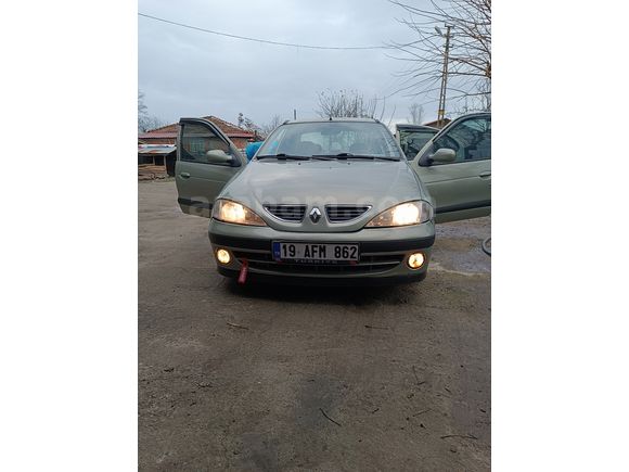Sahibinden Renault Megane 1.6 RXi 2001 Model