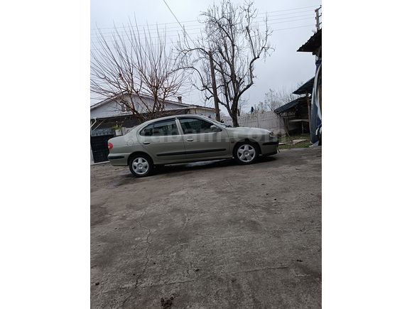 Sahibinden Renault Megane 1.6 RXi 2001 Model