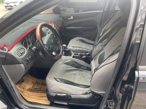Sahibinden Ford Focus 1.6 TDCi Trend X 2011 Model