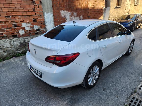 Sahibinden Opel Astra 1.6 CDTI Cosmo 2014 Model İzmir