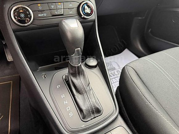 25 BİN KM'DE SIFIR GİBİ HATASIZ BOYASIZ FORD FİESTA