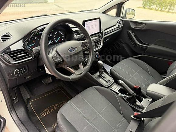 25 BİN KM'DE SIFIR GİBİ HATASIZ BOYASIZ FORD FİESTA