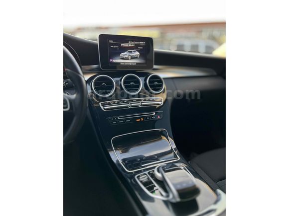 SUNGUROĞLU GARAGE'DEN 2015 MERCEDE C200D BlueTEC STYLE
