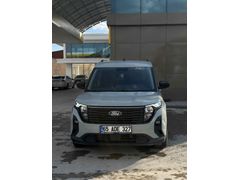 Sahibinden Ford Tourneo Courier 1.5 EcoBlue Titanium 2024 Model 