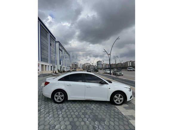 Sahibinden Chevrolet Cruze 1.6 LS 2010 Model 
