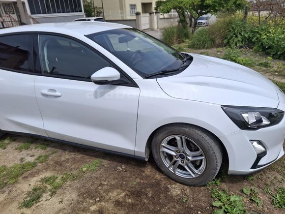 Sahibinden Ford Focus 1.5 TDCi Trend X 2020 Model  73650