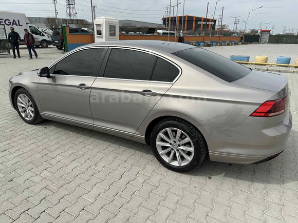 Sahibinden Volkswagen Passat 1.6 TDi Business 2019 Model Van 160.000 km Şampanya