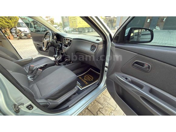 KİA RİO 1.5 CRDI EX COMFORT
