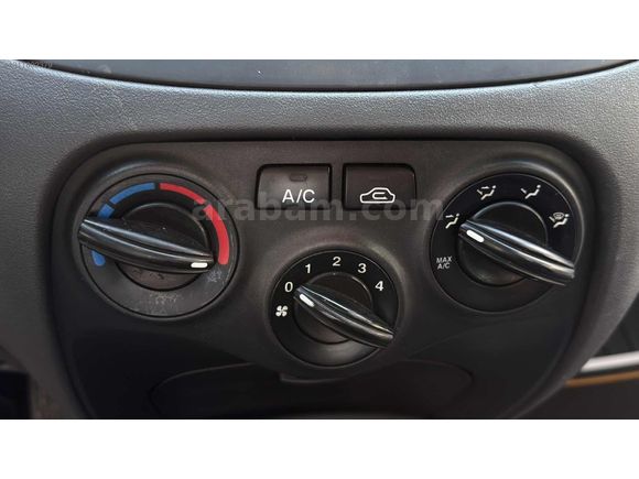 KİA RİO 1.5 CRDI EX COMFORT
