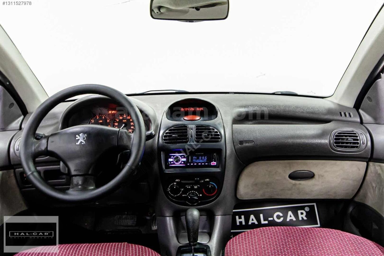 Galeriden Peugeot 206 1.4 XT 2004 Model İstanbul 221.000 km Kırmızı 5