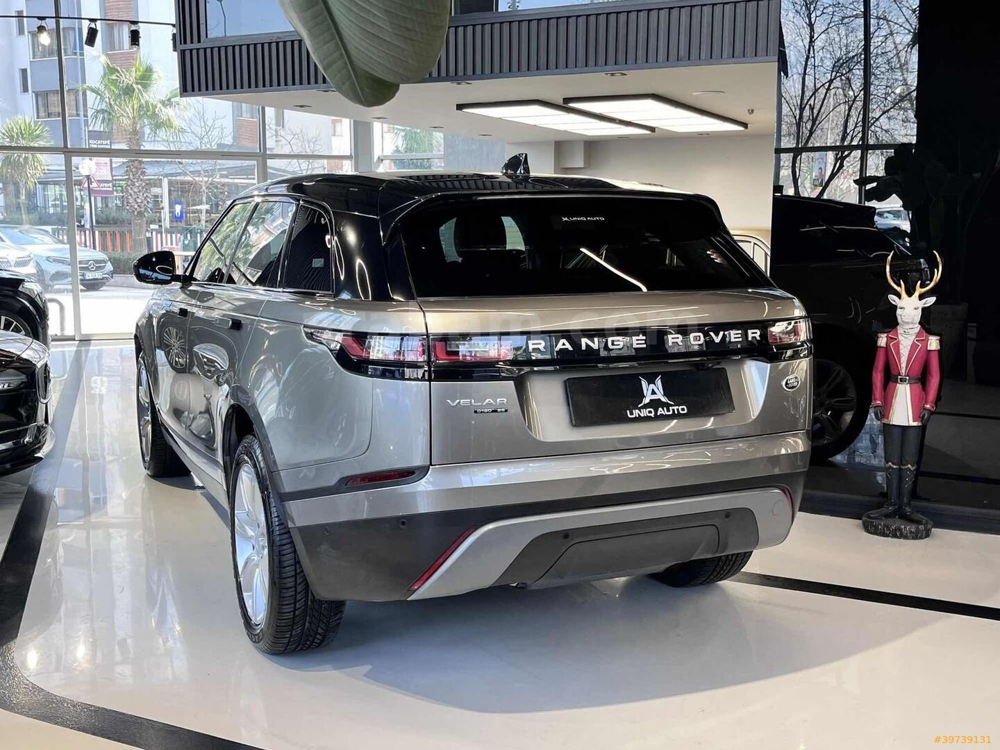 Galeriden Land Rover Range Velar 2.0 TD4 SE 2020 Model İstanbul 70.000 km Kahverengi 6