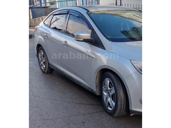 Sahibinden Ford Focus 1.6 TDCi Trend 2013 Model