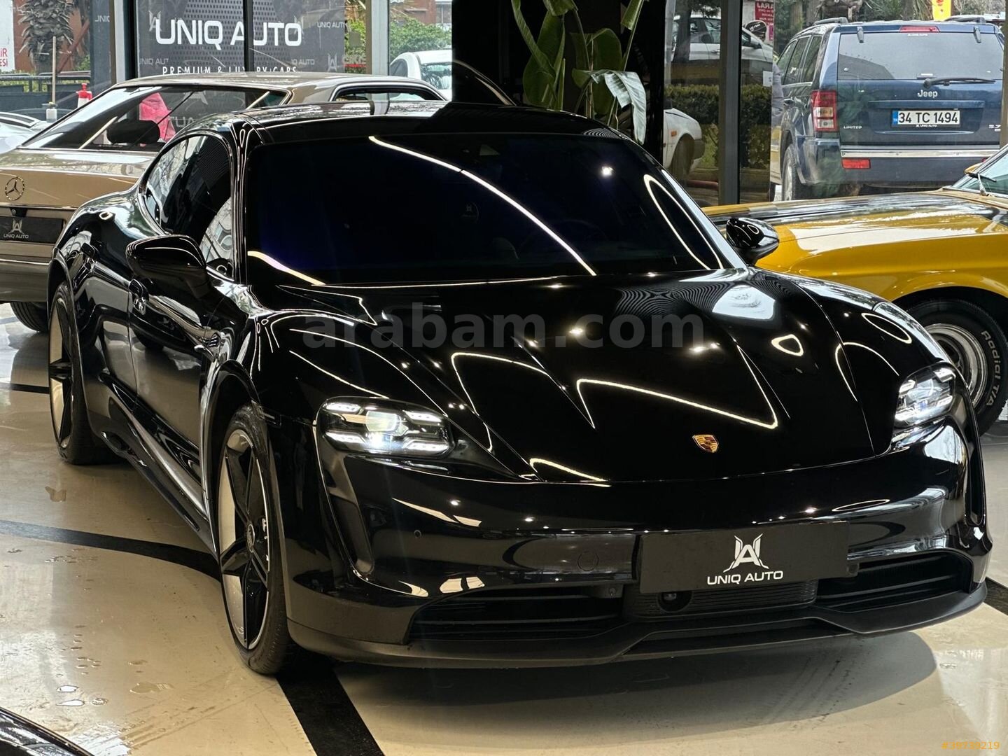 Galeriden Porsche Taycan Elektrik 4S Performance Plus 2020 Model İstanbul 30.000 km Siyah 4