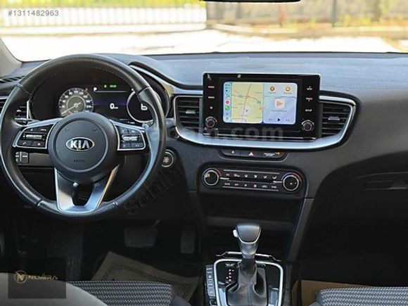 NİLVERA MOTORS'DAN 2023 KİA CEED 1.5 T-GDI ELEGANCE