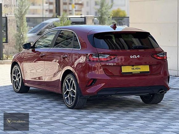 NİLVERA MOTORS'DAN 2023 KİA CEED 1.5 T-GDI ELEGANCE