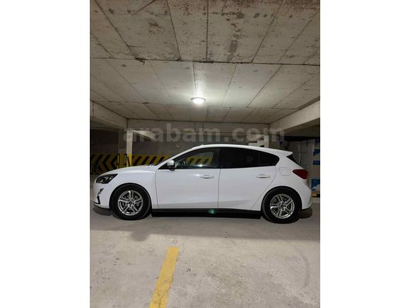Sahibinden TERTEMİZ FOCUS 48.000de sadece  