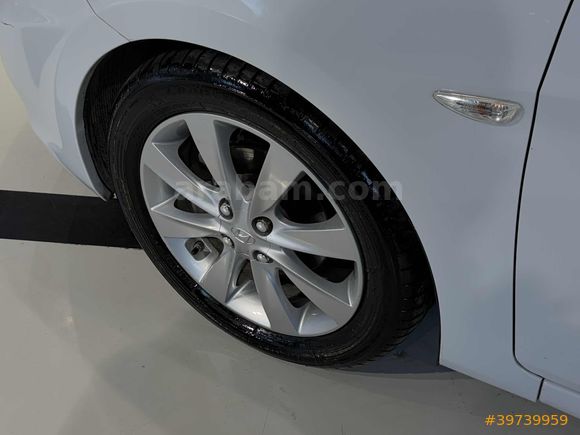 | UNIQ AUTO | 2018 HYUNDAİ ACCENTBLUE MODEPLUS OTOMATİK
