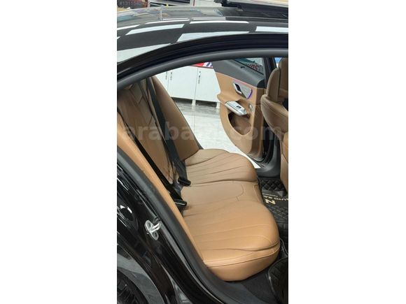 MEKAN MOTOR'S 2025 MERCEDES E200 EXCLUSİVE SIFIR