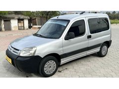 ÖZKAN’DAN 2004 MODEL CİTROEN BERLİNGO 1.9D KLİMALI ÇİFT
SÜRGÜ TEK KAPAK