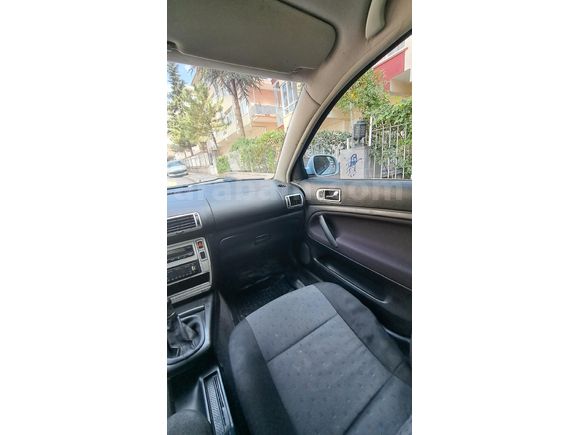 Sahibinden Volkswagen Passat 1.8