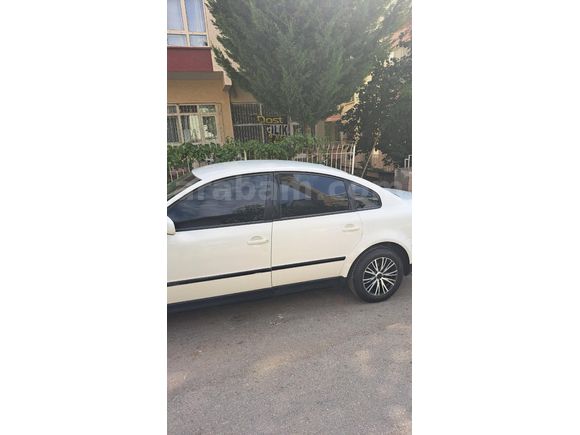 Sahibinden Volkswagen Passat 1.8
