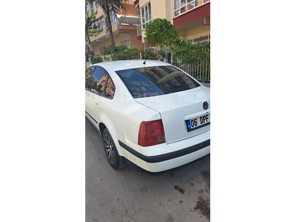 Sahibinden Volkswagen Passat 1.8