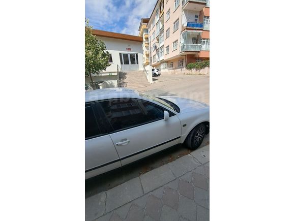 Sahibinden Volkswagen Passat 1.8