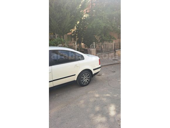 Sahibinden Volkswagen Passat 1.8